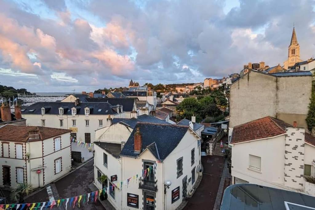 Foch, Vue Mer, Coeur De Ville Pornic Bagian luar foto